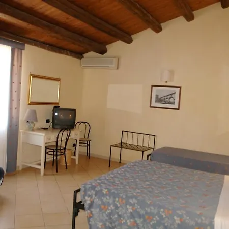 Relais 3*